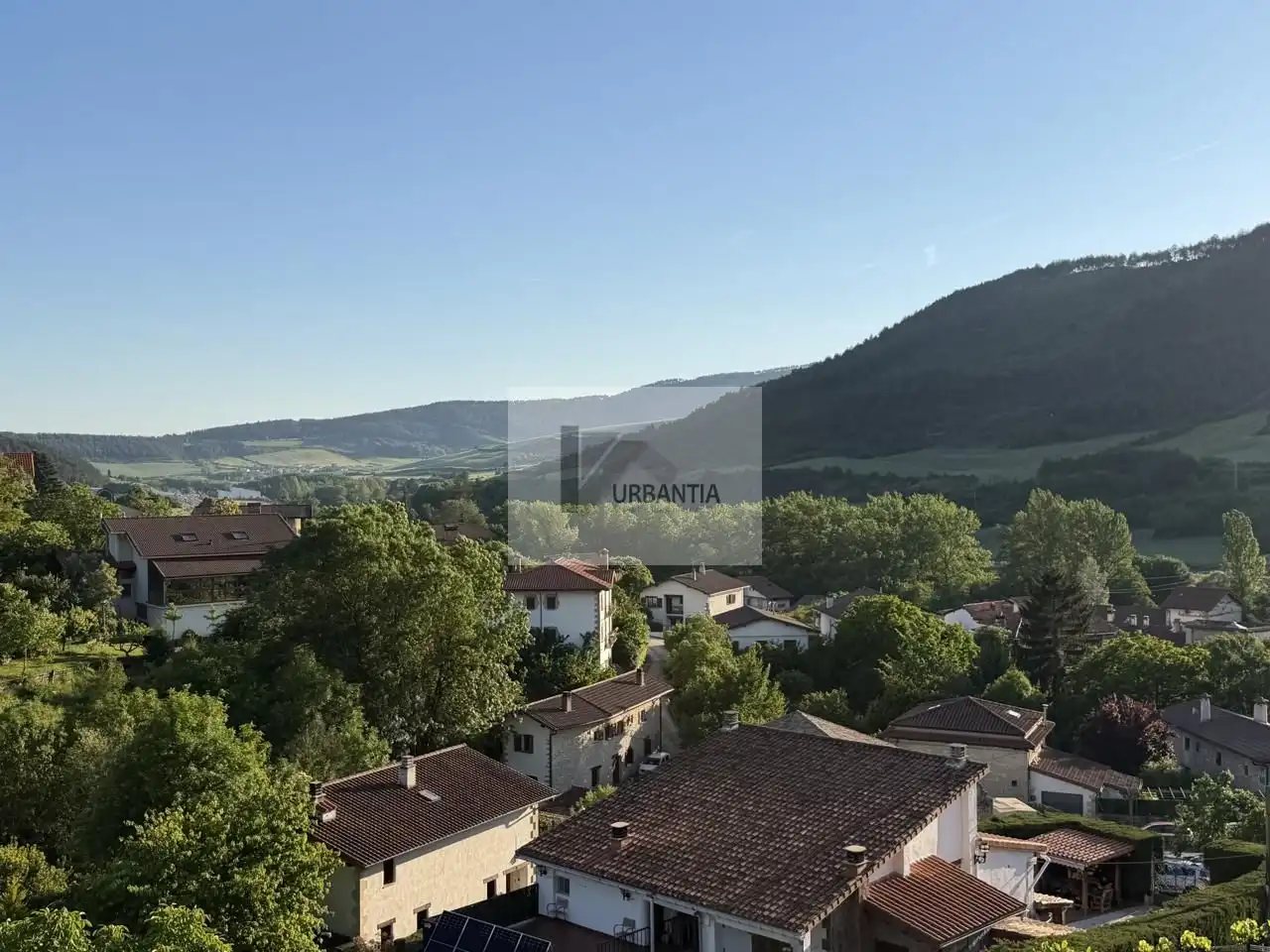 Außenansicht von Residential zum Verkauf in Ezcabarte