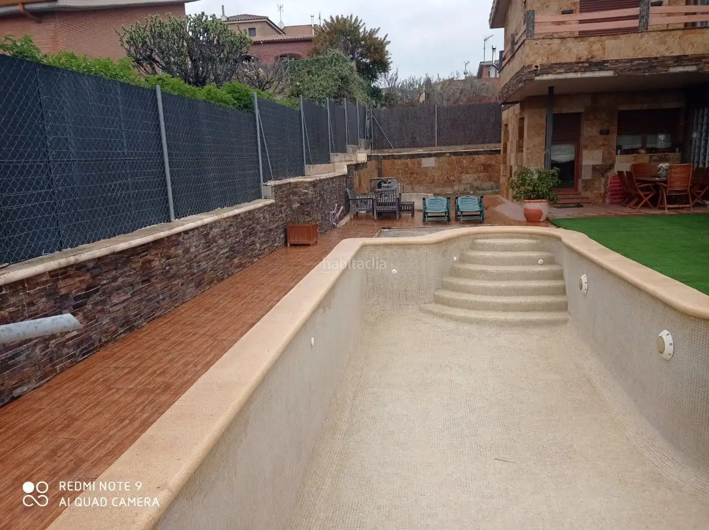 Piscina de Casa o xalet en venda en Viladecavalls amb Aire condicionat, Traster i Piscina