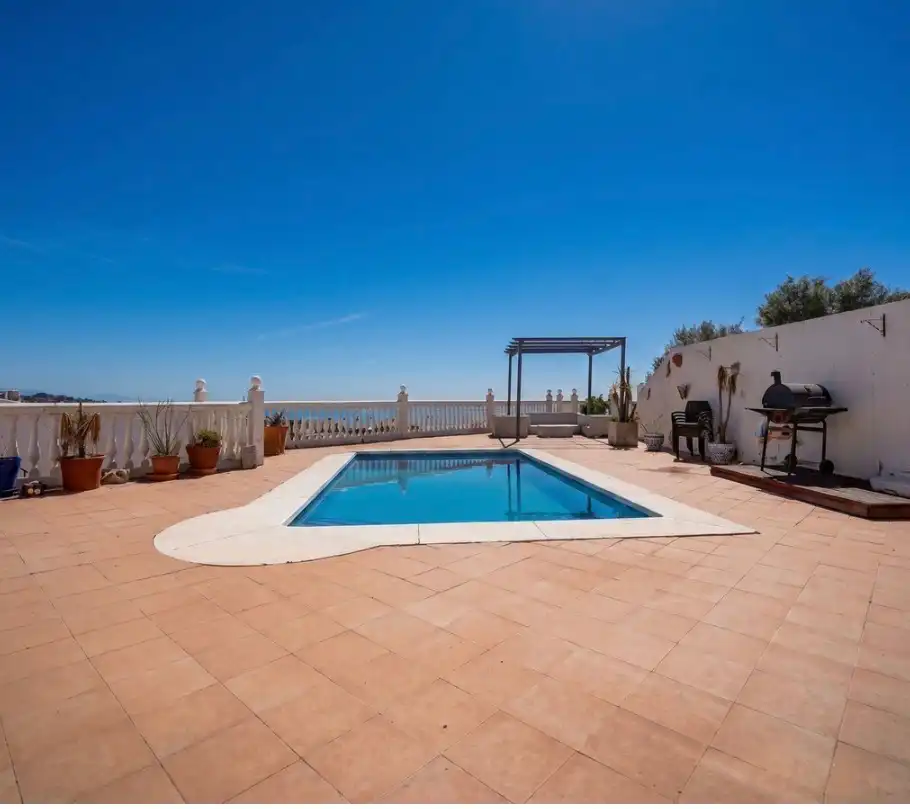 Casa amb piscina en venda a Torreblanca del Sol