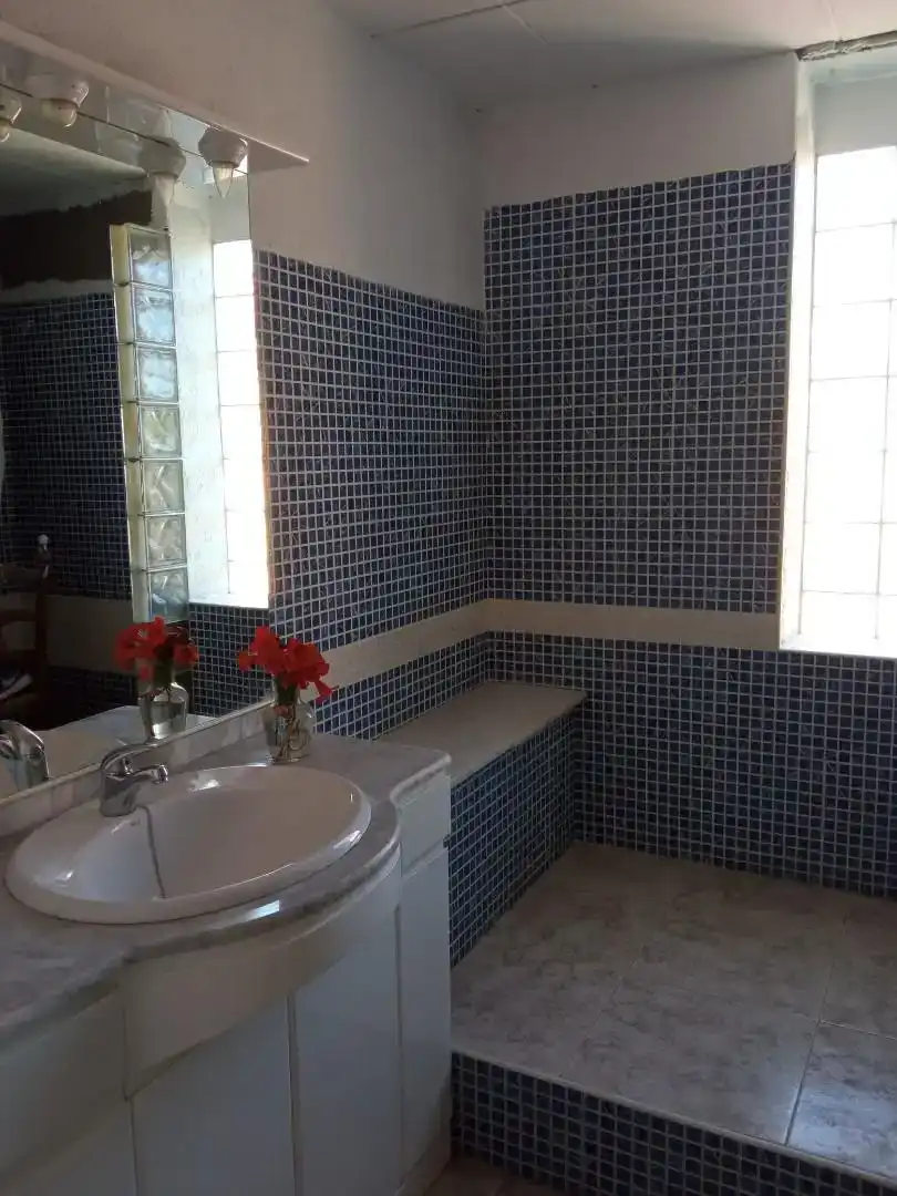 Baño de Piso en venta en El Molar (Tarragona) con Aire acondicionado, Jardín privado y Trastero