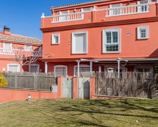 Exterior view of Single-family semi-detached for sale in Paracuellos de Jarama  with Air Conditioner, Heating and Private garden