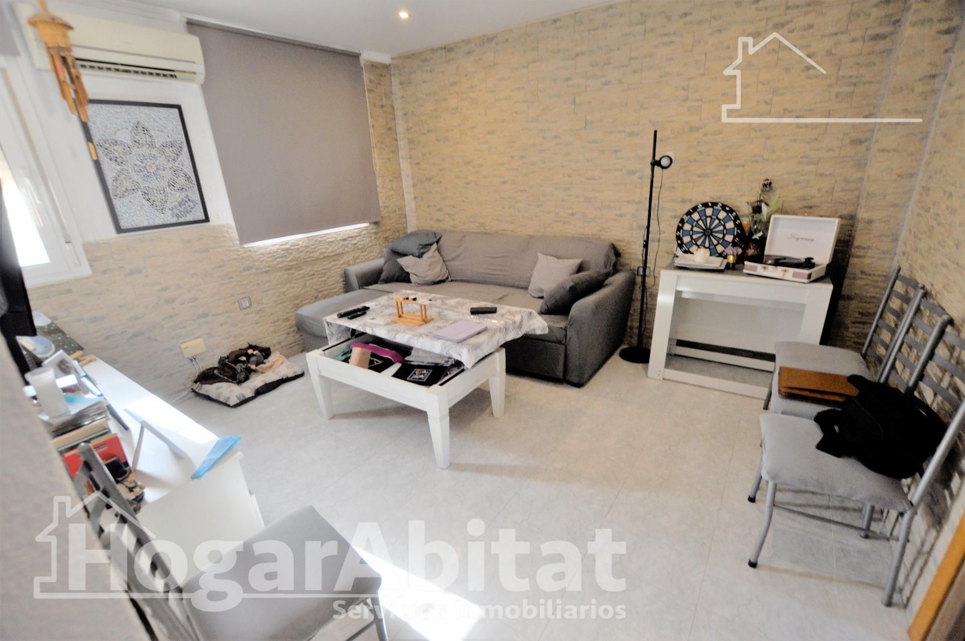 Sala de estar de Piso en venta en  Valencia Capital con Aire acondicionado y Trastero