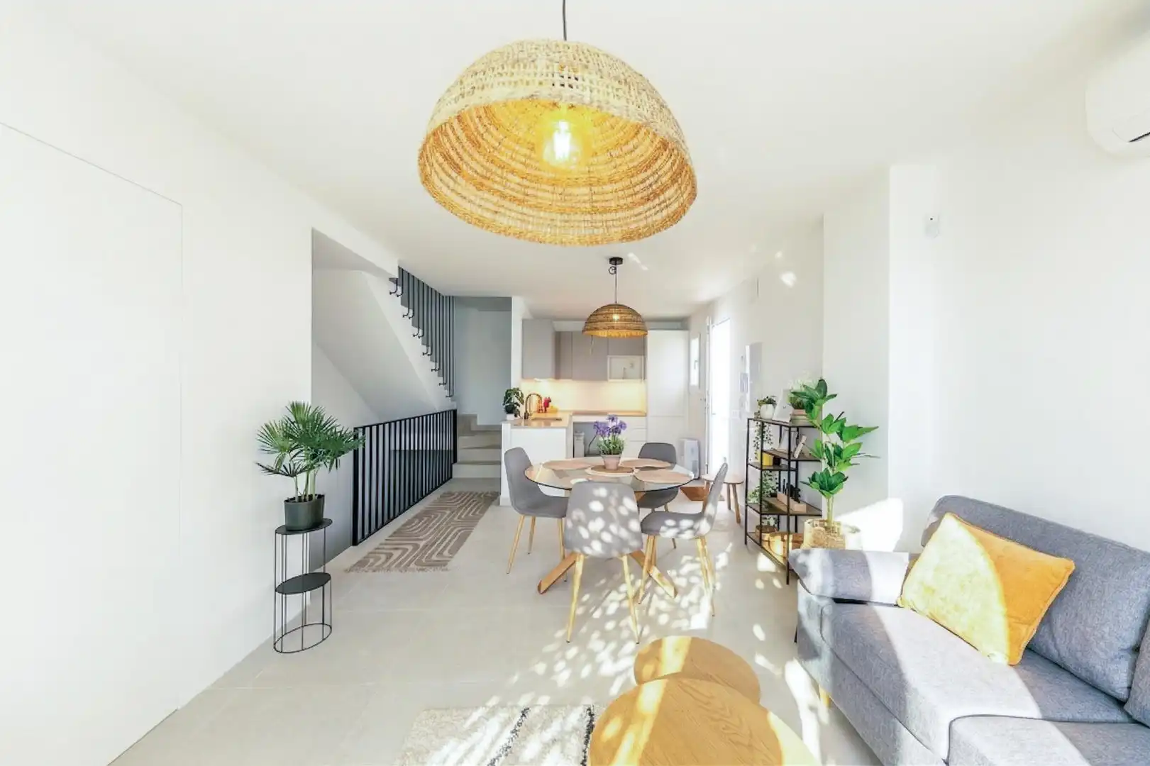 Casa adosada en venta en Manilva Pueblo