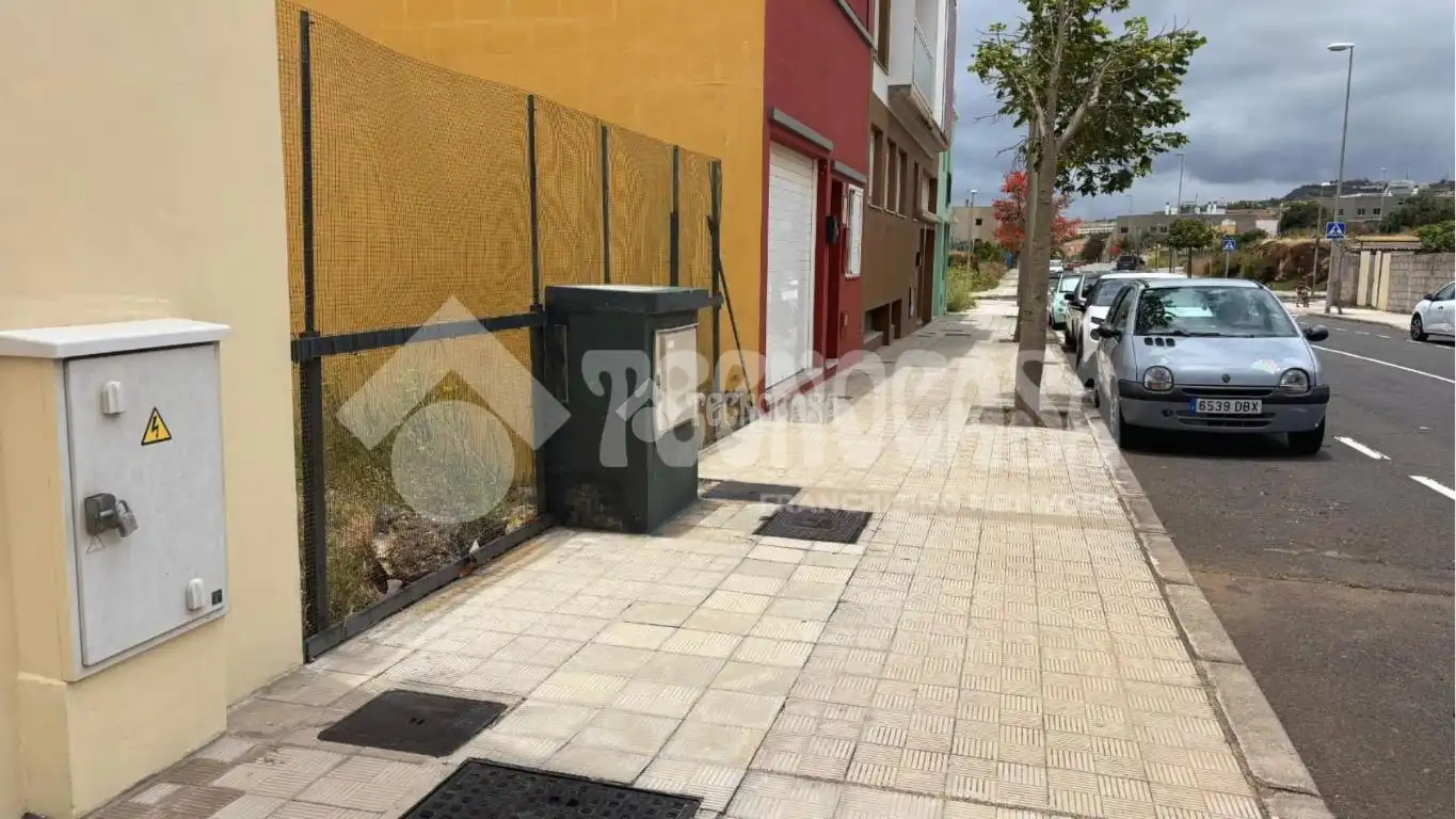 Vista exterior de Residencial en venda en Santa Cruz de Tenerife
