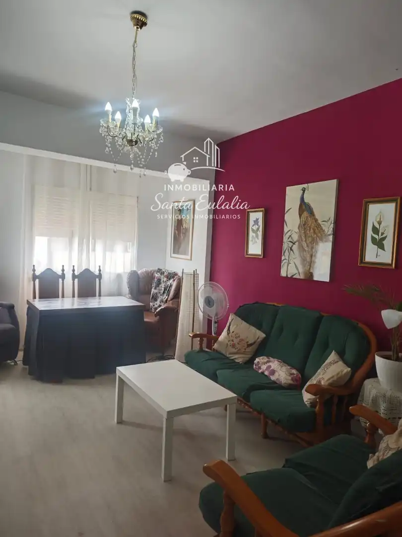 Sala d'estar de Pis en venda en Mérida amb Aire condicionat, Calefacció i Parquet