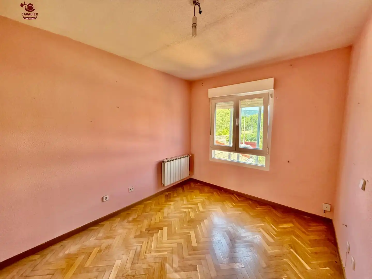 Schlafzimmer von Einfamilien-Reihenhaus zum Verkauf in Guadarrama mit Heizung, Privatgarten und Abstellraum