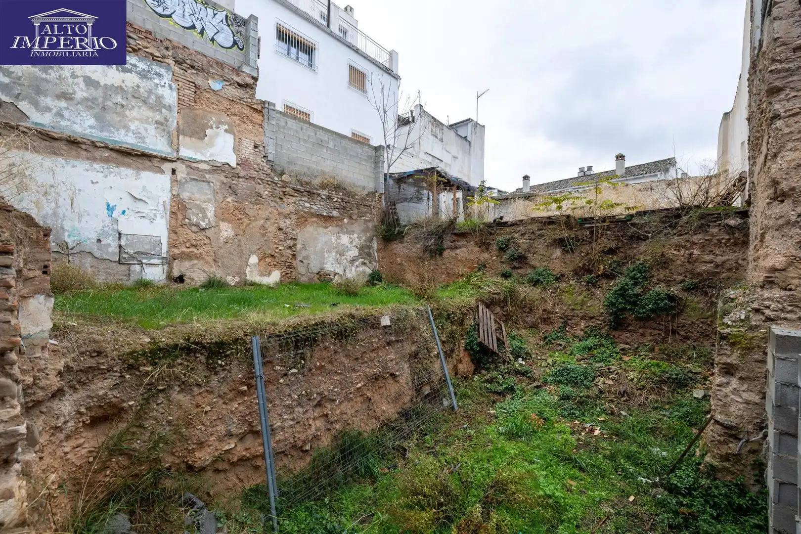 Residential land for sale in Calle Calle Alta de Cartuja 8, imagen 2