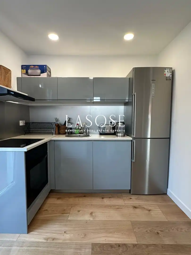 Kitchen of Flat for rent in L'Hospitalet de Llobregat  with Furnished and Balcony