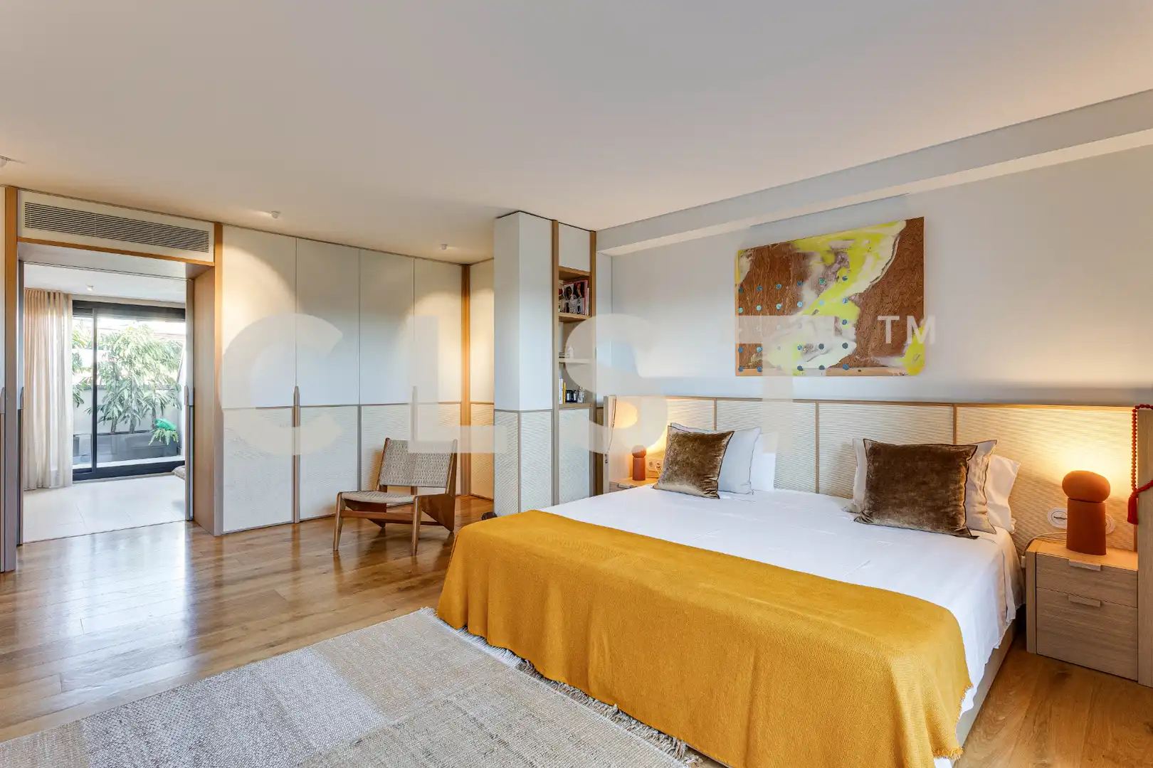 Schlafzimmer von Dachboden zur Miete in Barcelona mit Klimaanlage, Heizung und Parkett