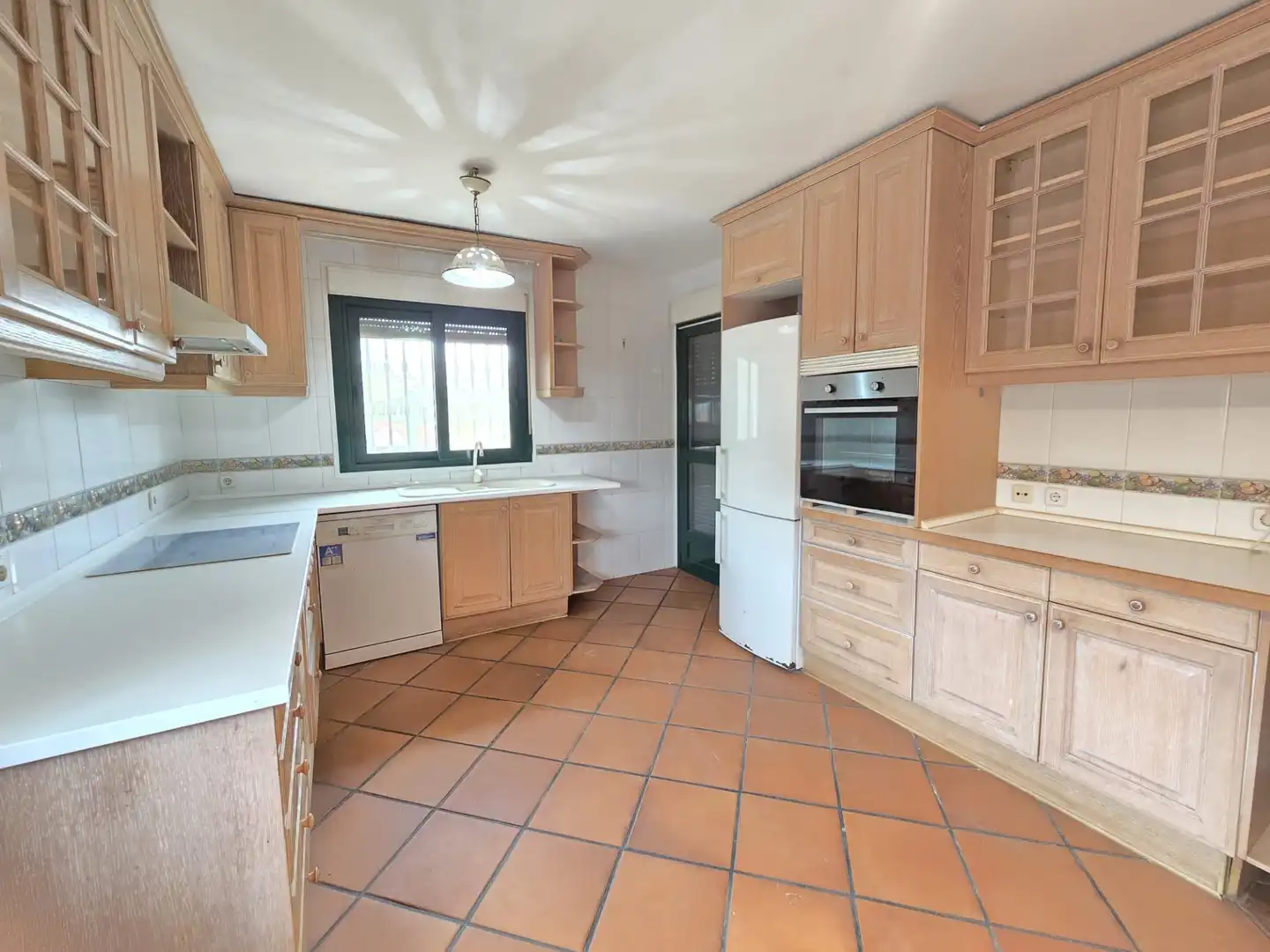 Cocina de Casa o chalet en venta en Morata de Tajuña con Aire acondicionado, Calefacción y Jardín privado