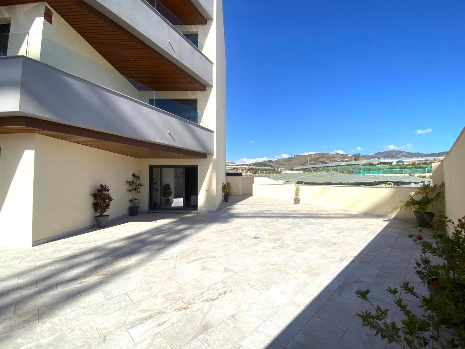 Terrassa de Planta baixa en venda en Torrox amb Jardí privat, Terrassa i Traster