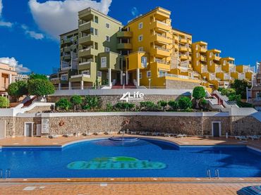 Apartment with balcony for sale in Costa Adeje