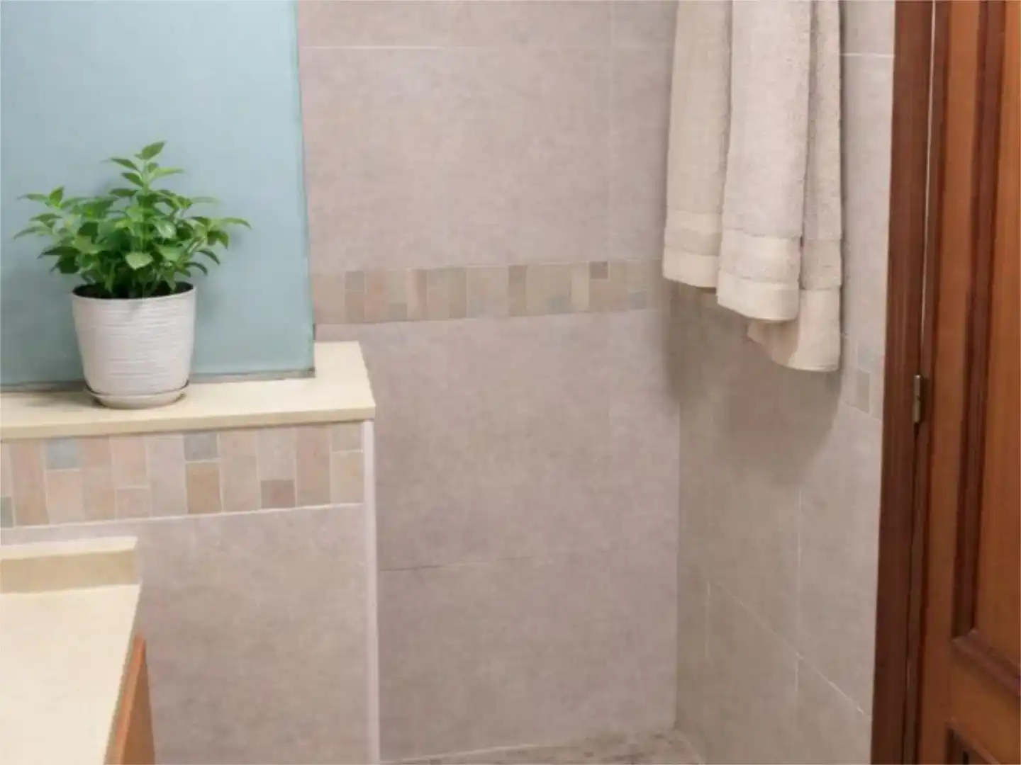 Badezimmer von Wohnung zum Verkauf in Torrent mit Klimaanlage