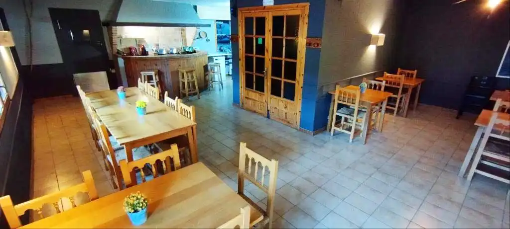 Houses for sale in Soriguera  with Air Conditioner, Heating and Private garden
