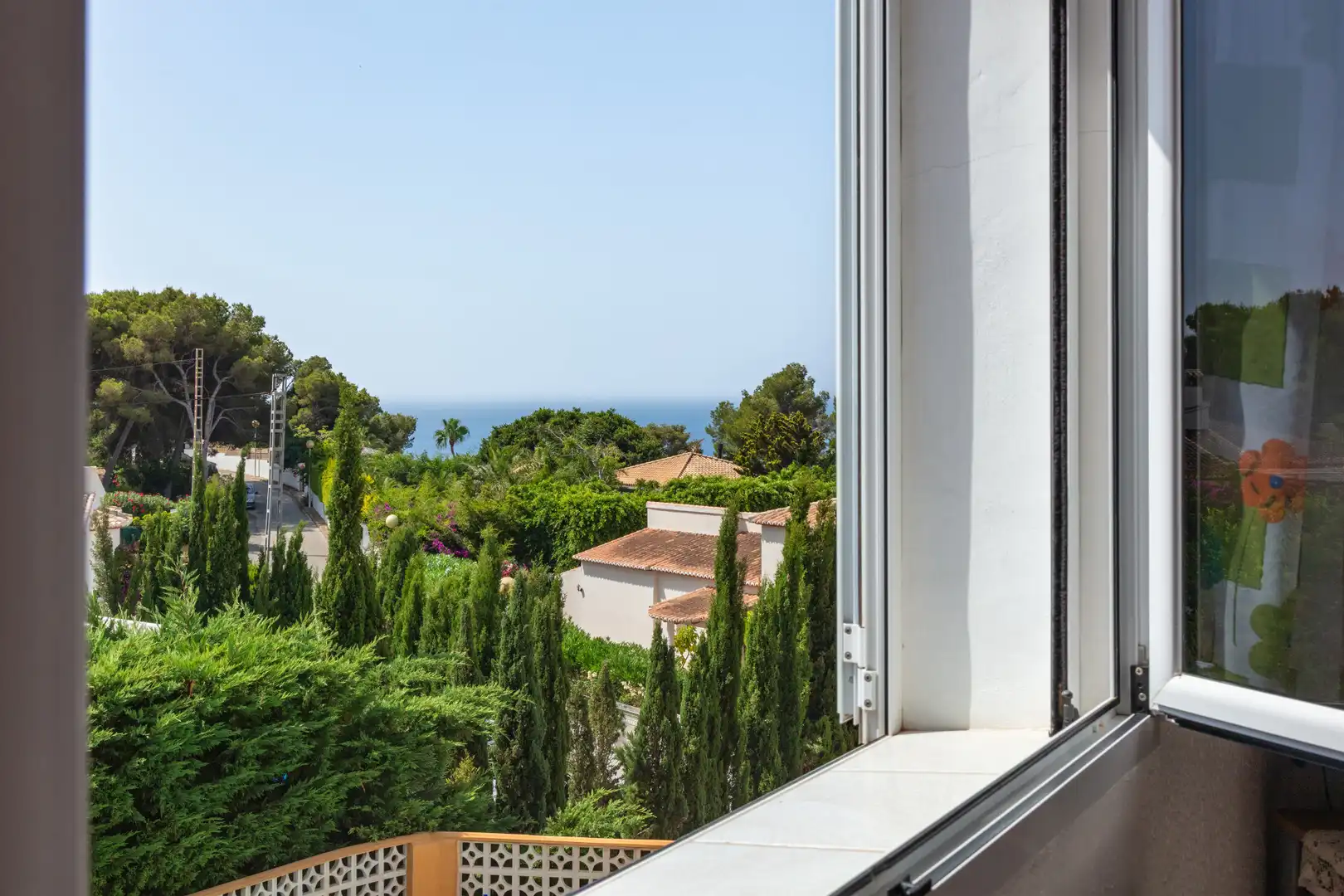 Vista exterior de Casa o xalet en venda en Jávea / Xàbia amb Aire condicionat, Calefacció i Jardí privat