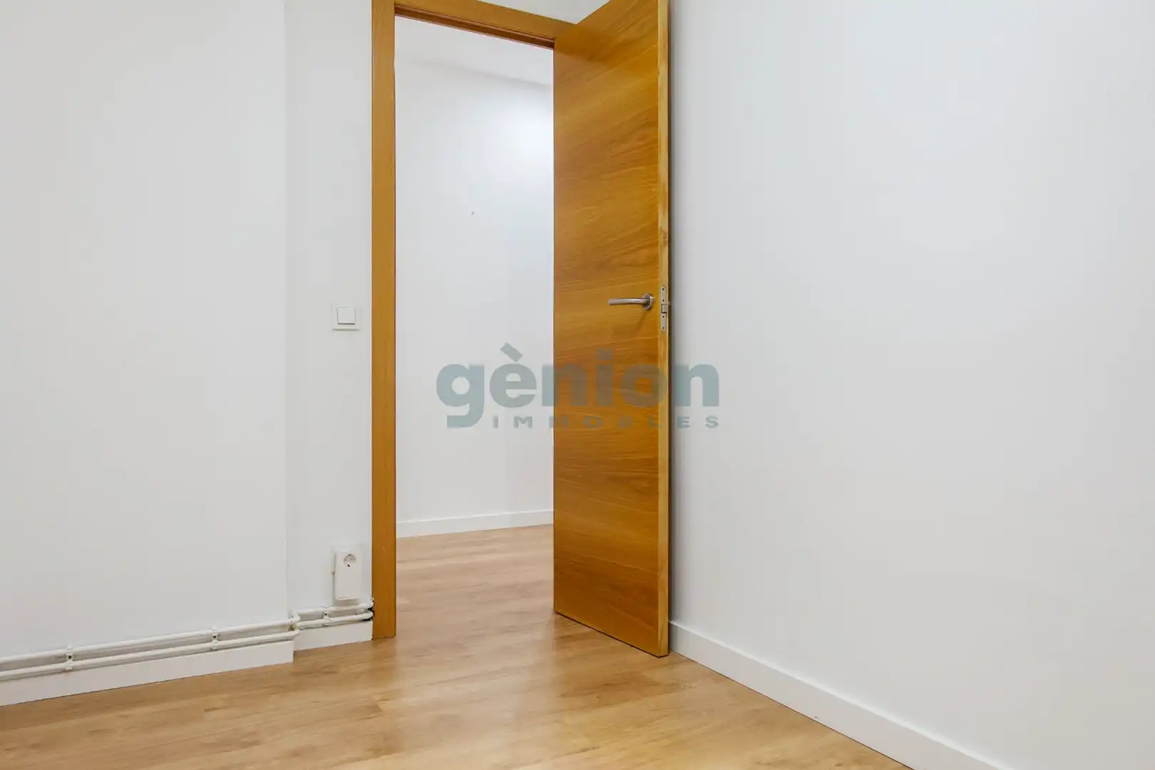Habitación de Piso en venta en Girona con Aire acondicionado, Calefacción y Balcón