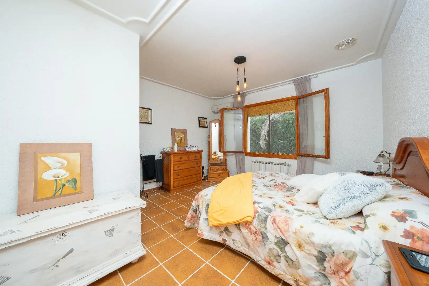 Habitación de Casa o chalet en venta en Novelda con Aire acondicionado, Calefacción y Jardín privado