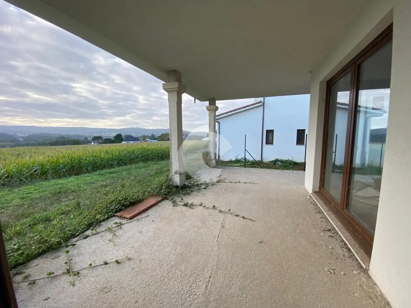 Casa o xalet en venda en Carballo amb Jardí privat