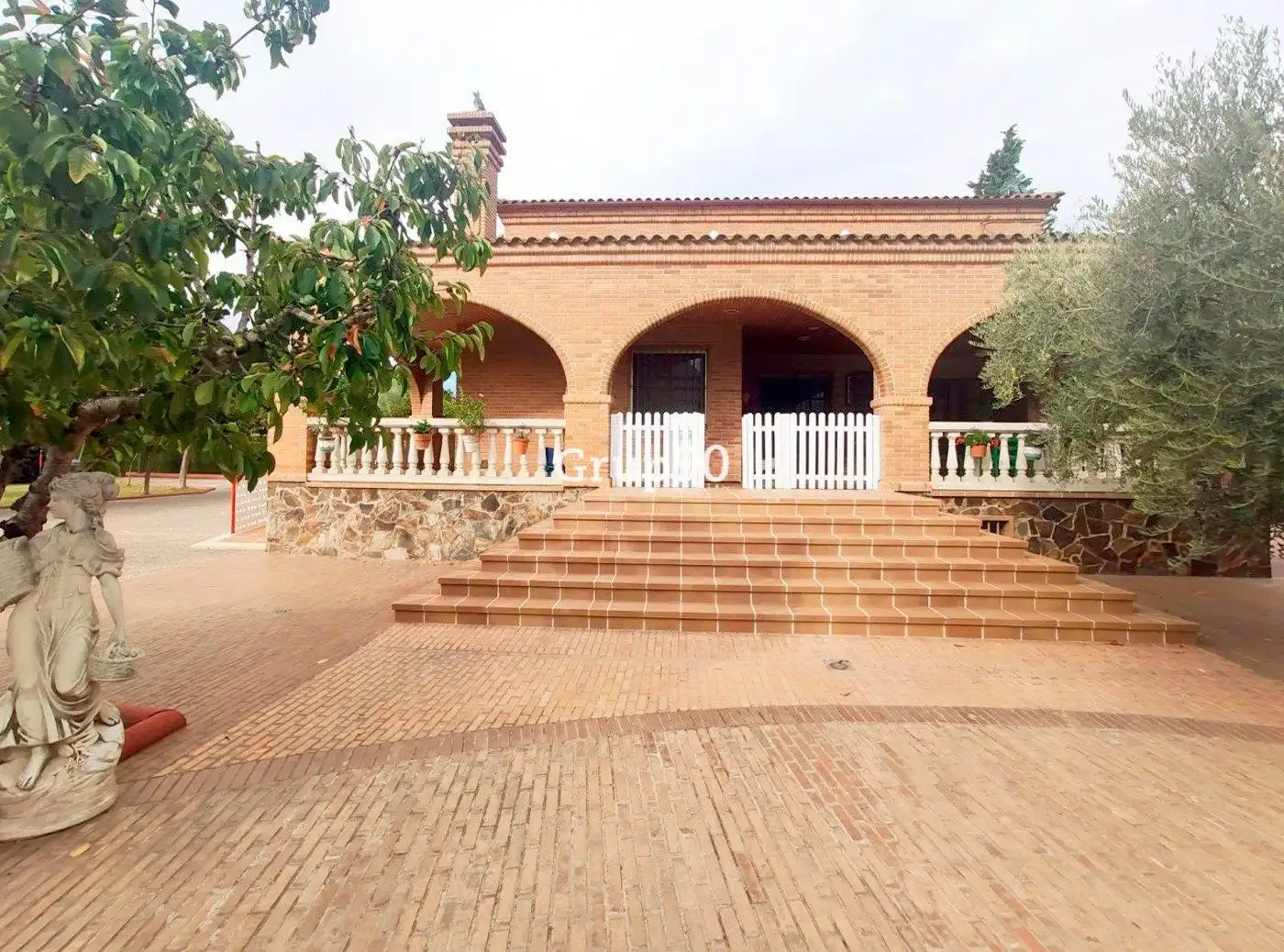 Vista exterior de Finca rústica en venda en Lleida amb Terrassa, Traster i Piscina