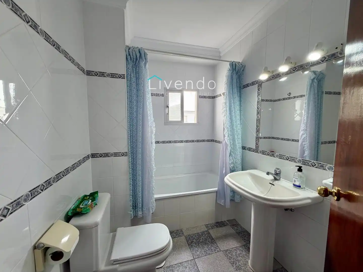 Baño de Piso en venta en Vejer de la Frontera con Amueblado