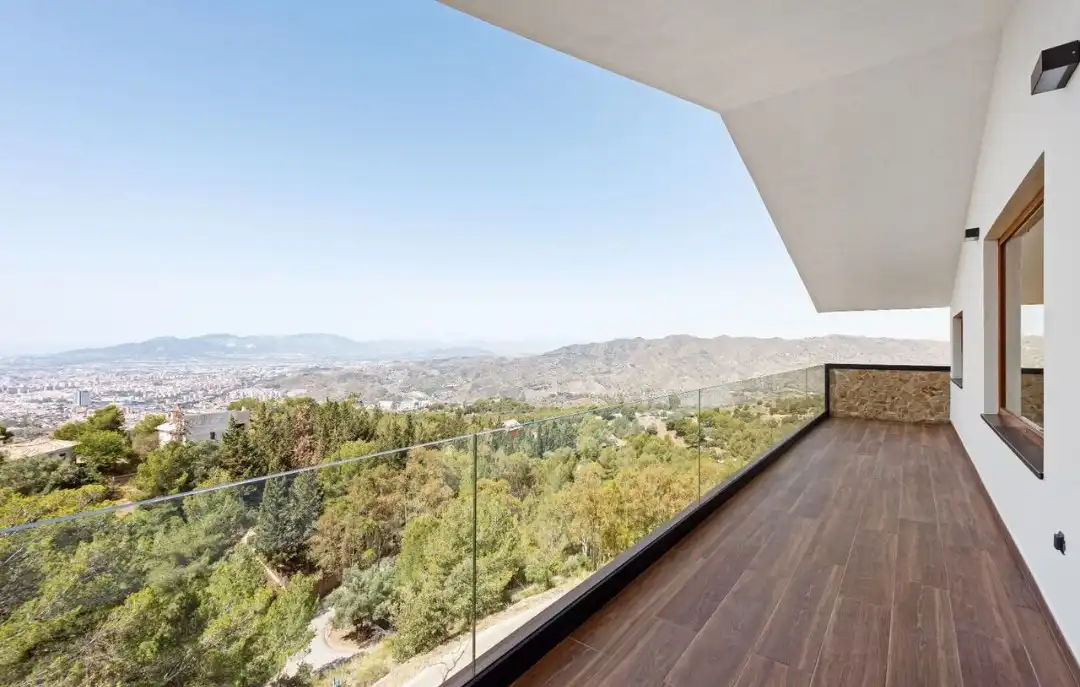 Terrasse von Haus oder Chalet zum Verkauf in Málaga mit Möbliert
