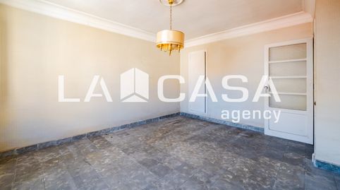 Foto 3 de Piso en venta en Calle Cavanilles, Jaume Roig, Valencia Capital