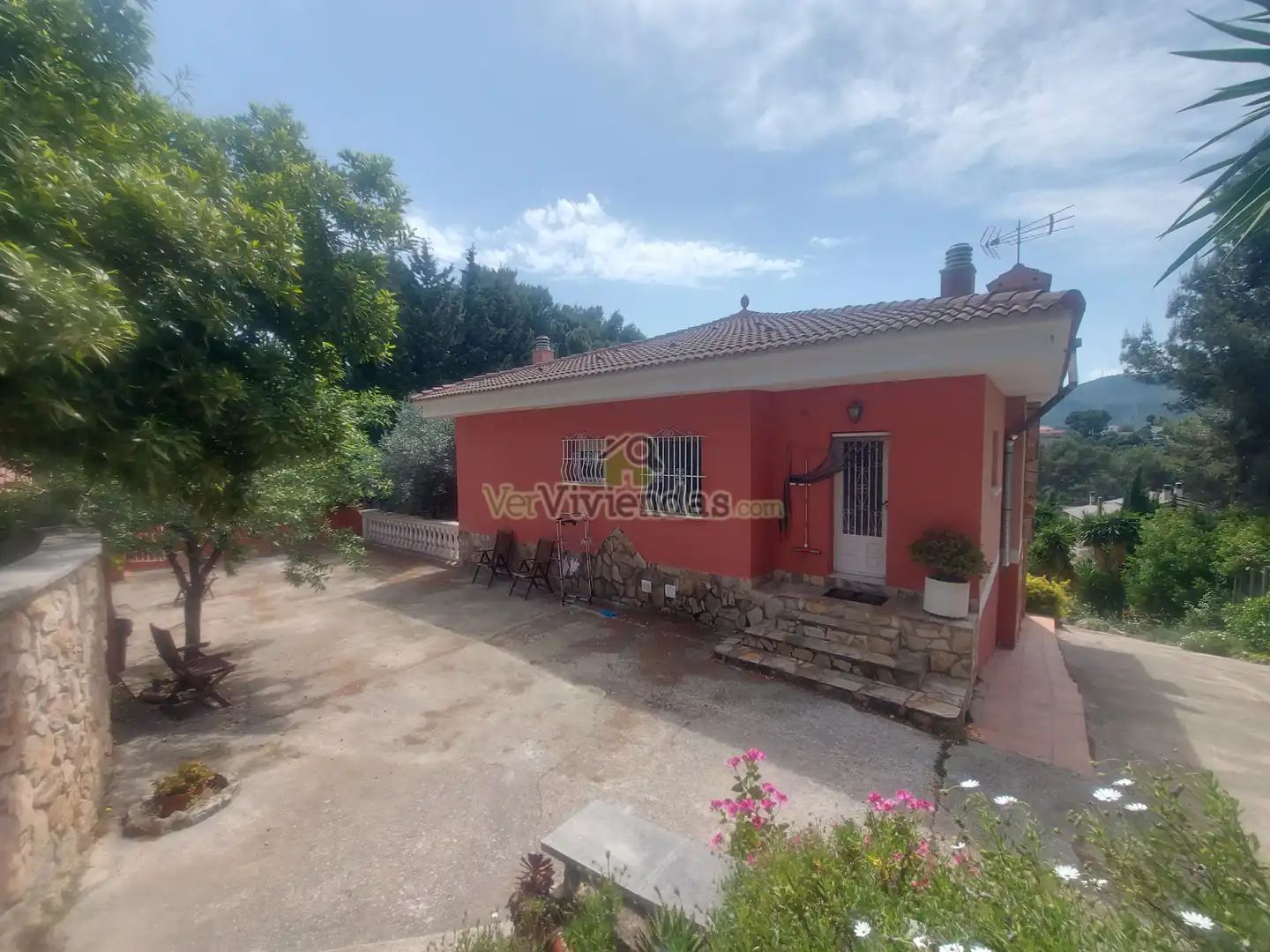 Jardí de Casa o xalet en venda en Vallirana amb Calefacció, Jardí privat i Terrassa