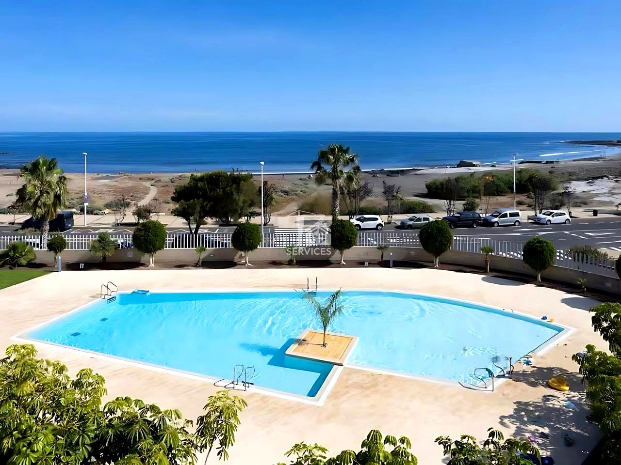 Piscina de Planta baja en venta en Granadilla de Abona con Terraza, Trastero y Amueblado