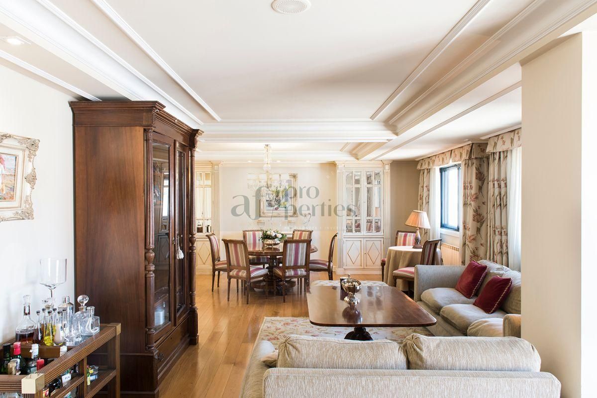 Living room of Attic for sale in Vigo   with Air Conditioner, Heating and Parquet flooring