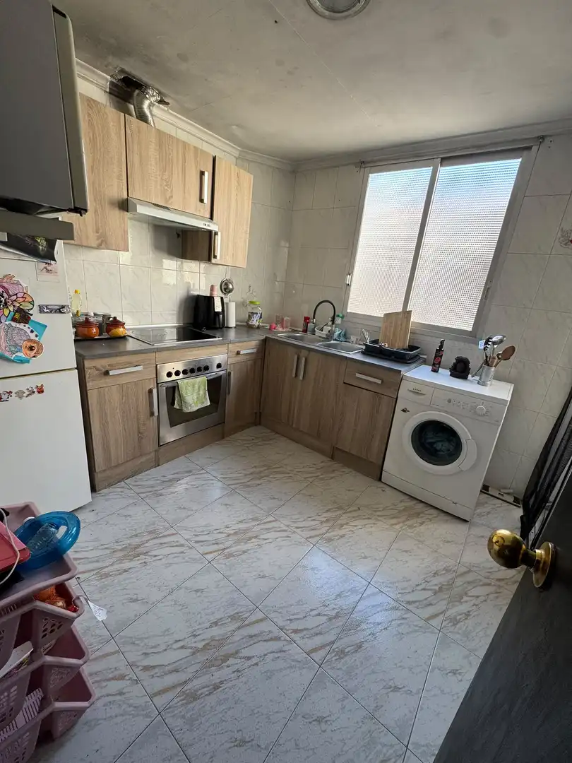 Kitchen of Flat for sale in Canals  with Air Conditioner, Furnished and Balcony