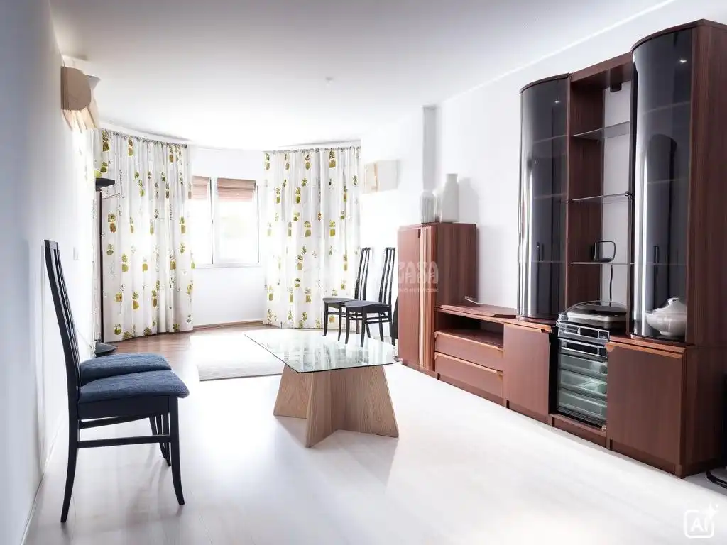 Habitación de Piso en venta en Málaga con Terraza y Piscina comunitaria