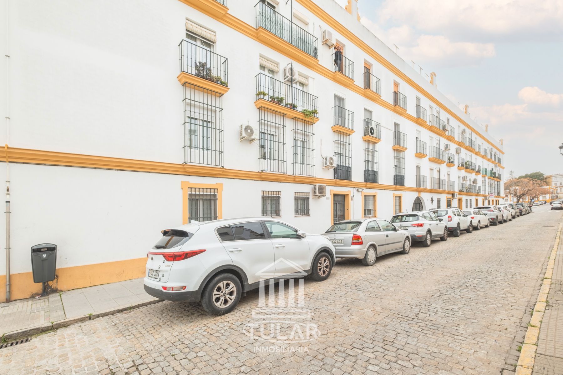 Exterior view of Flat for sale in El Puerto de Santa María  with Air Conditioner, Storage room and Balcony