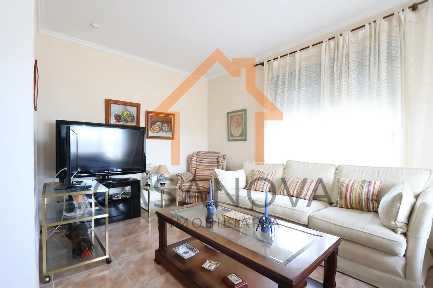 Sala de estar de Casa o chalet en venta en Cotes con Jardín privado, Terraza y Piscina