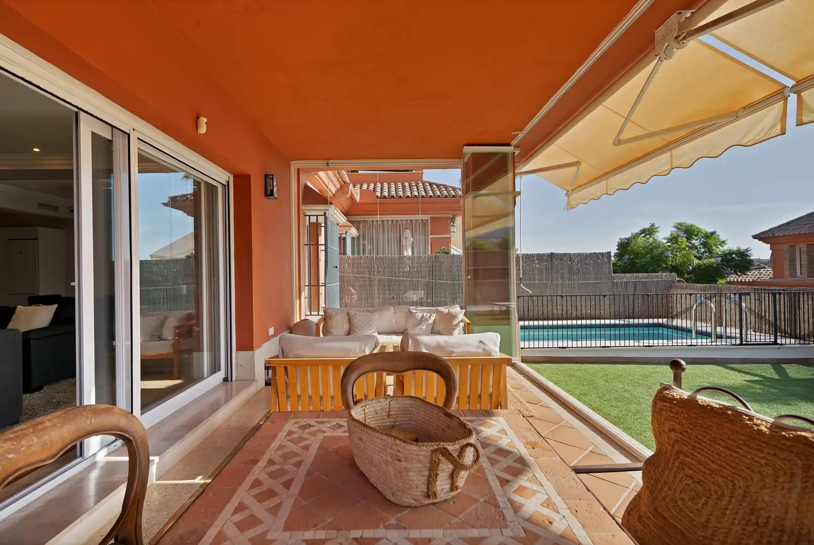 Terrassa de Casa adosada de lloguer en Marbella amb Calefacció, Jardí privat i Terrassa