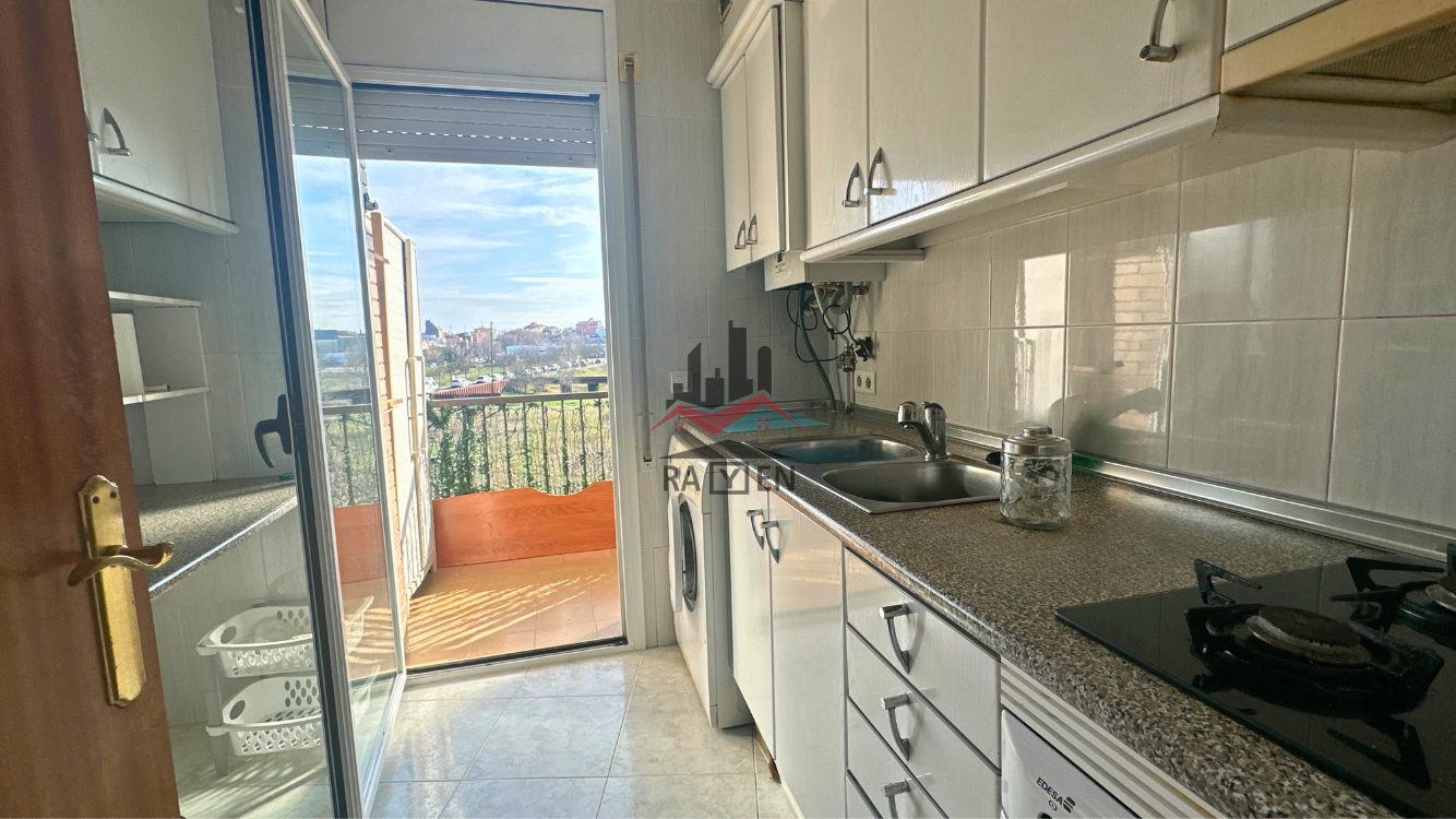 Flat for sale in Albera, Eixample - Horta Capallera