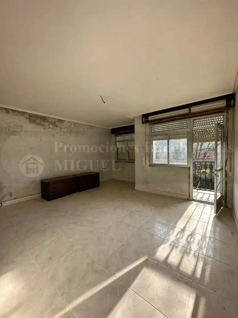 Casa in vendita a Laza, imagen 3