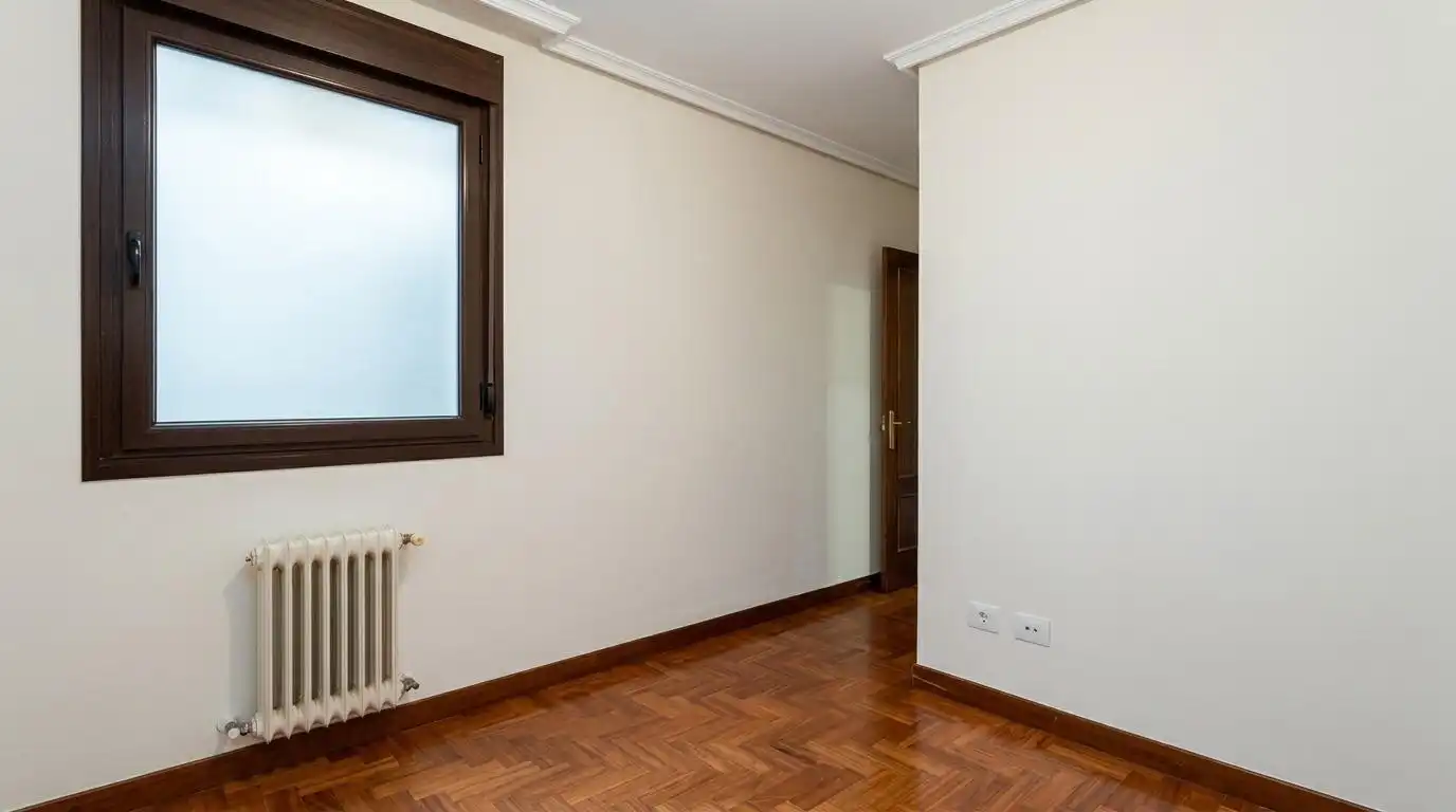 Flat for rent in Oviedo   with Heating and Terrace