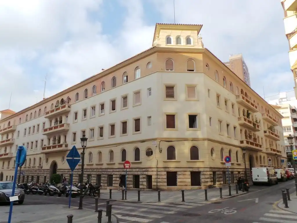 Wohnungen zur Miete in Calle Calle Álvarez Sereix, 4, Barrio del Centro