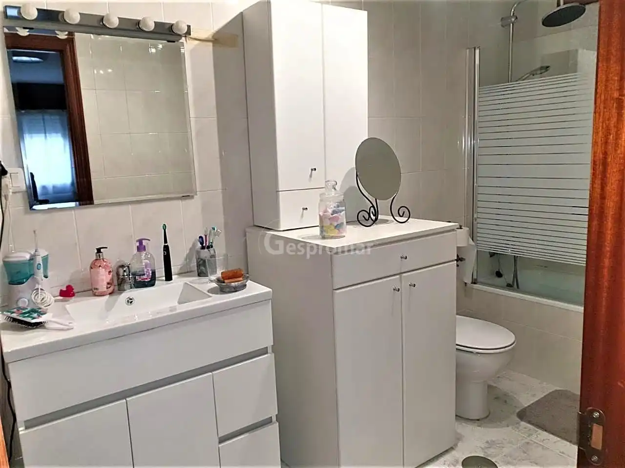 Bathroom of Attic for sale in Castro Caldelas  with Heating, Terrace and Storage room