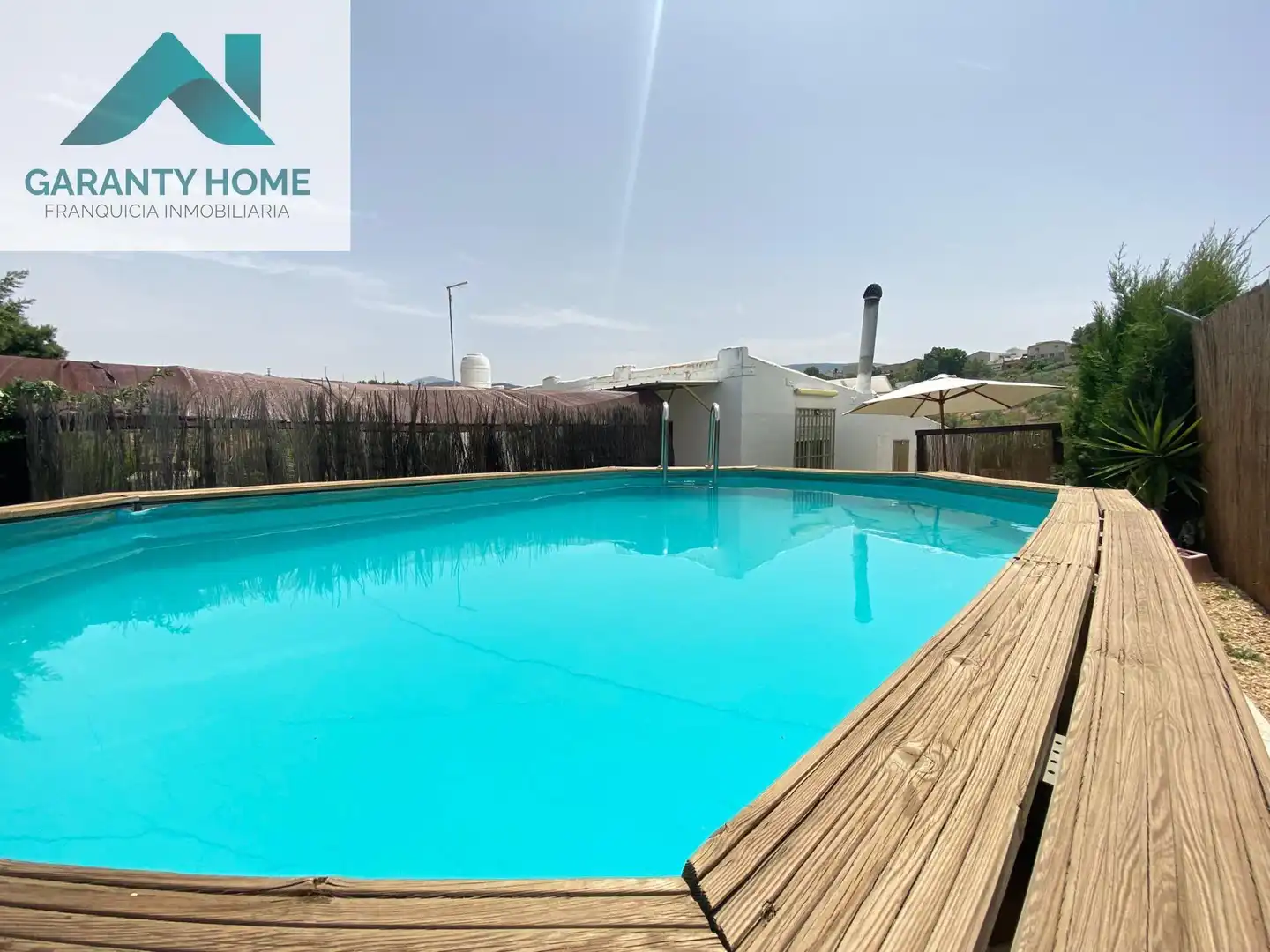 Piscina de Casa o xalet en venda en Torredonjimeno amb Aire condicionat, Jardí privat i Terrassa