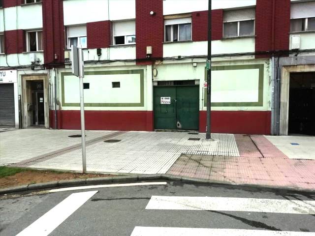 Local comercial en Venta en Gijon en Versalles
