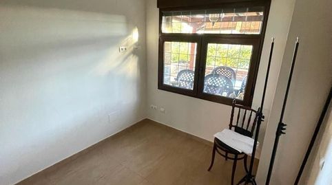 Foto 5 de Casa adosada en venta en Calle Barrio, -1, Sariegos, León