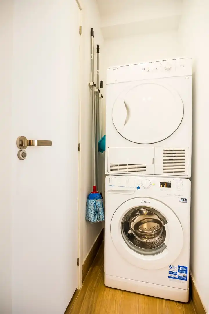 Habitación de Apartamento de alquiler en Roquetas de Mar con Aire acondicionado, Calefacción y Parquet