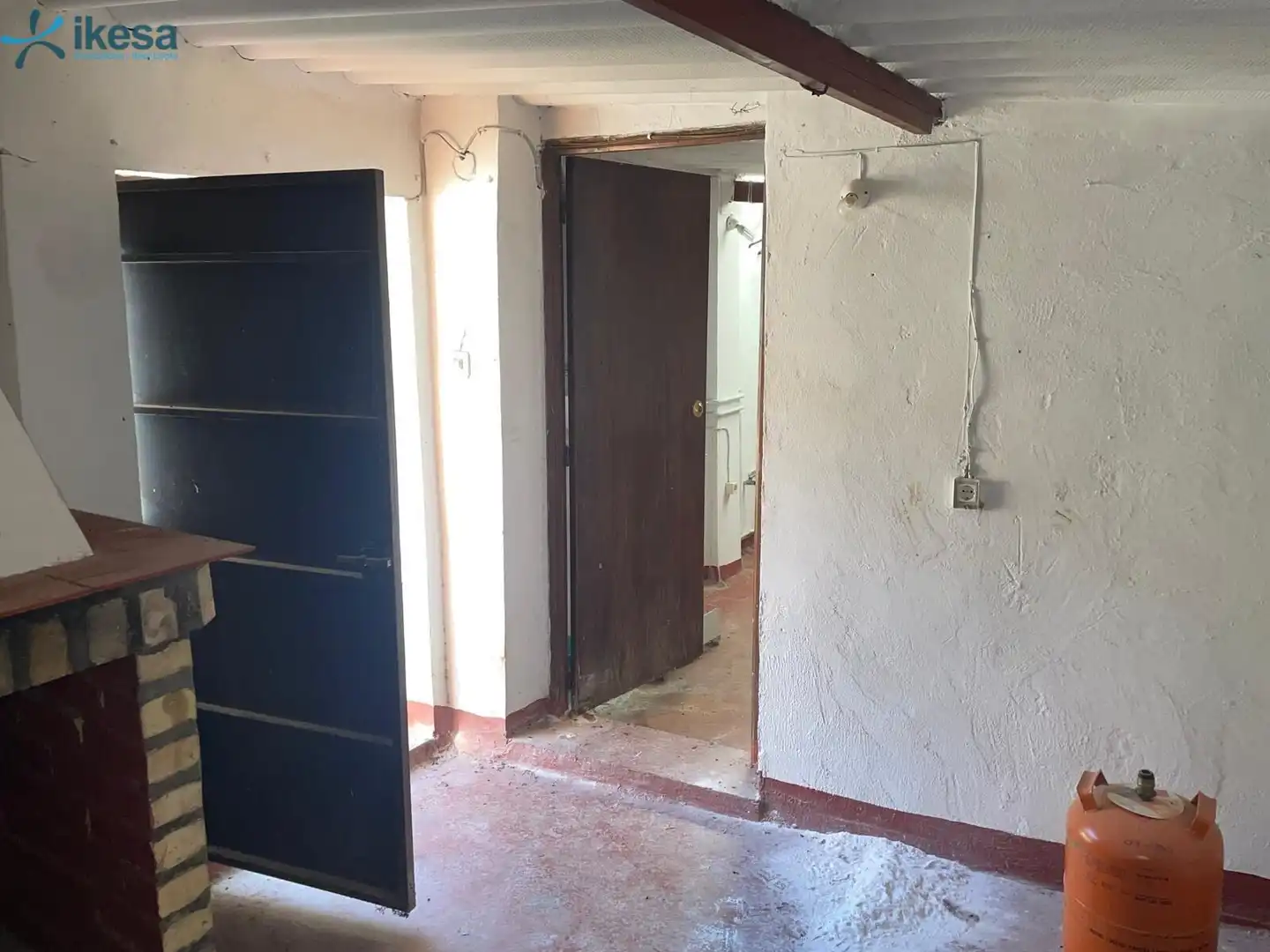 Casa adosada en venta en Constantina