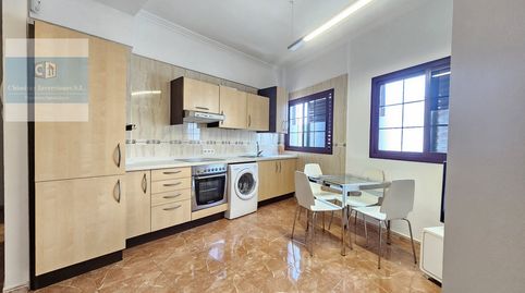 Foto 2 de Planta baixa en venda a C/ Asiria, 44, 44, Vistabella - Villa Benitez - Ballester, Santa Cruz de Tenerife Capital