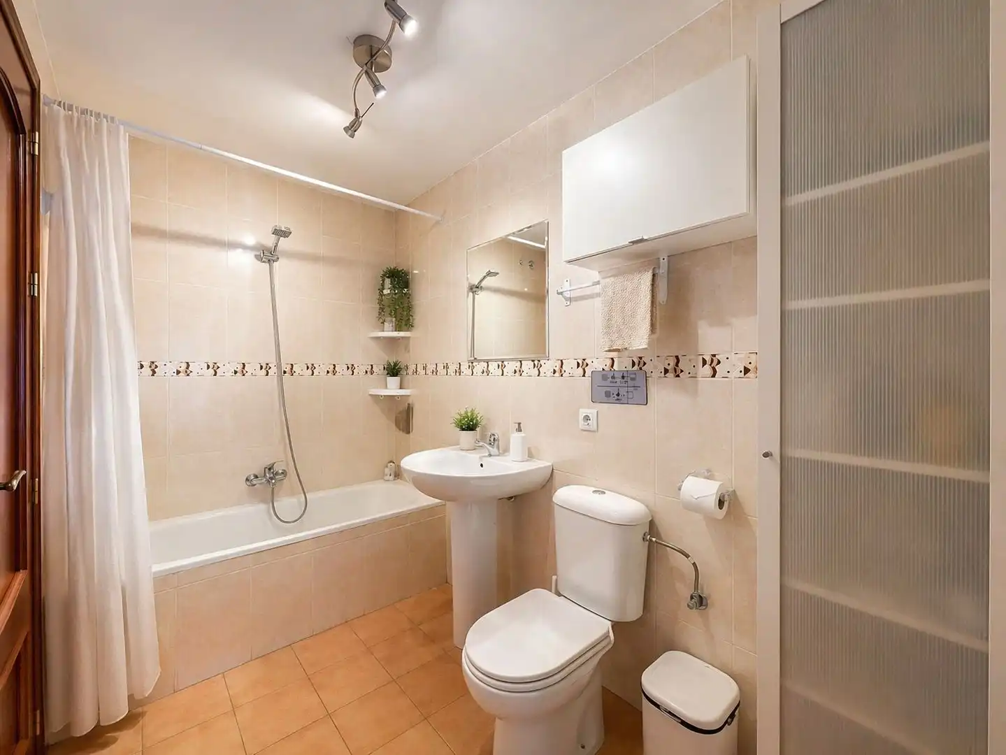 Bathroom of Apartments for sale in Torrox  with Terrace, Furnished and Washing machine
