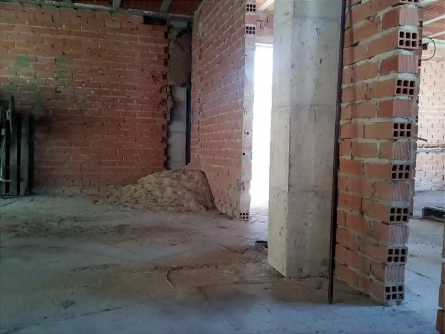 Casa o xalet en venda en Cortes de la Frontera amb Jardí privat i Traster
