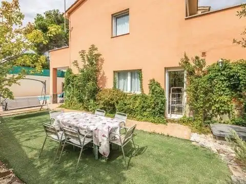 Casa con piscina in vendita a Aiguaviva Parc, imagen 2
