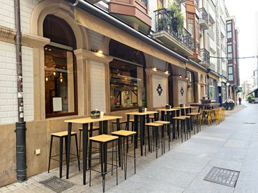 Locale commerciale in vendita a Calle Buen Suceso