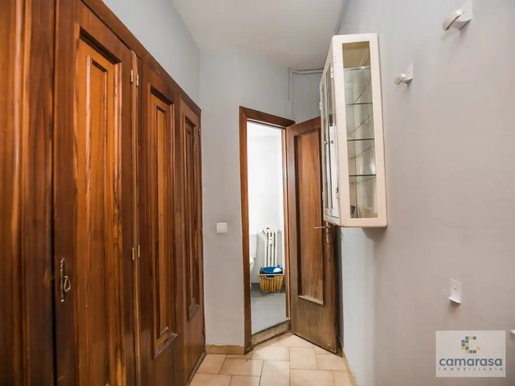 Piso en venta en Ávila con Calefacción y Terraza